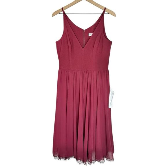 NWT Dress the Population Alicia Dress Large Burgundy Wine Lace Hem Midi - Picture 1 of 6